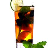 photo of a glass of ice blackberry tea